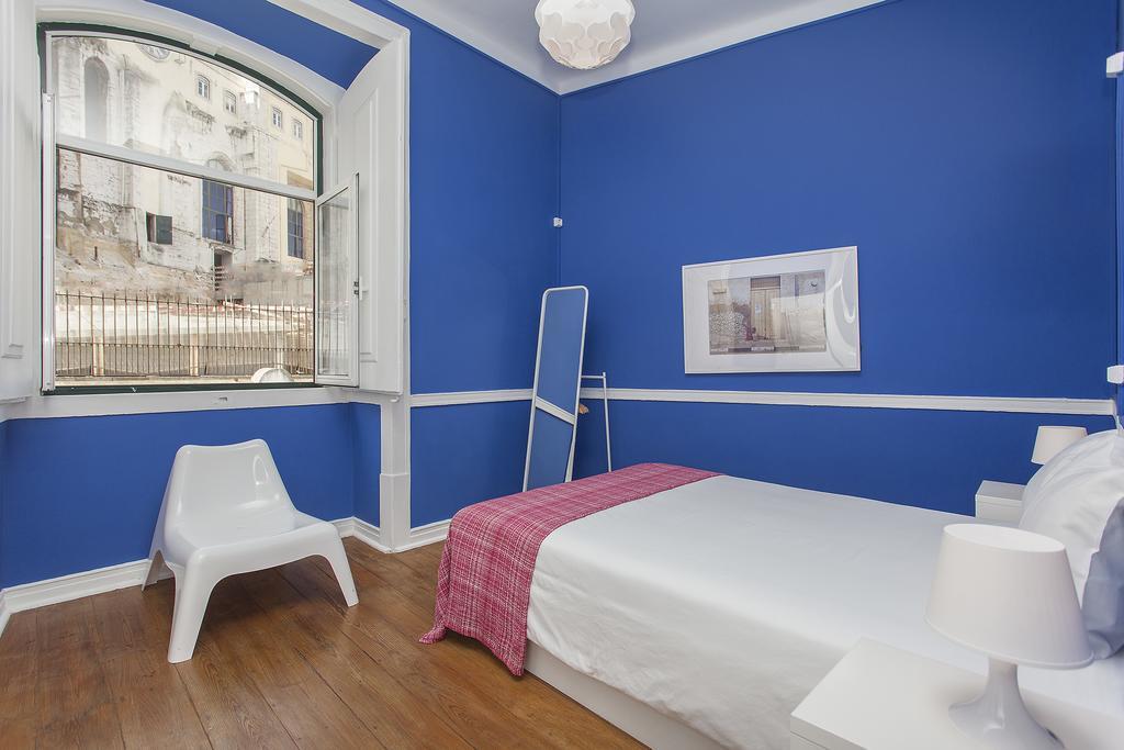 5 Sins Chiado Hostel ลิสบอน ห้อง รูปภาพ